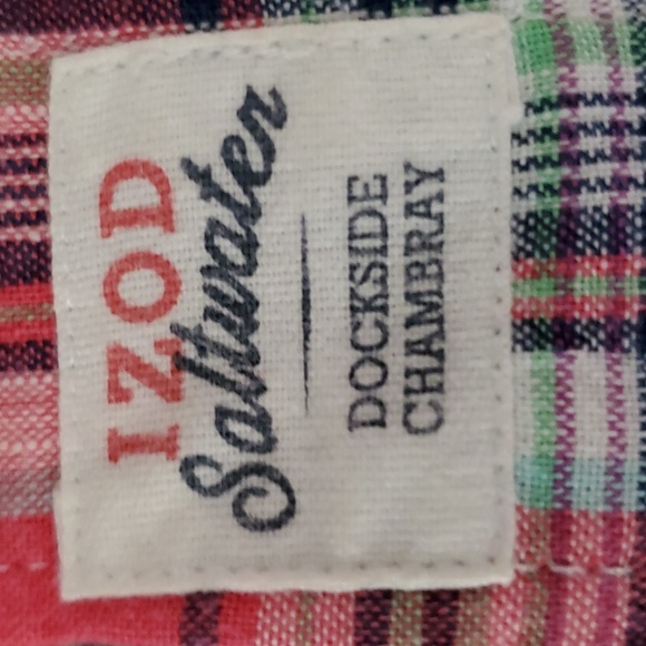 IZOD plaid short sleeve shirt. - Picture 6 of 10